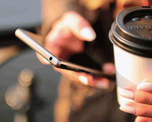 hand-holding-mobile-phone
