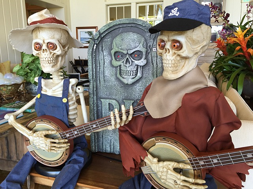 Google pagerank retired, skeletons playing banjos