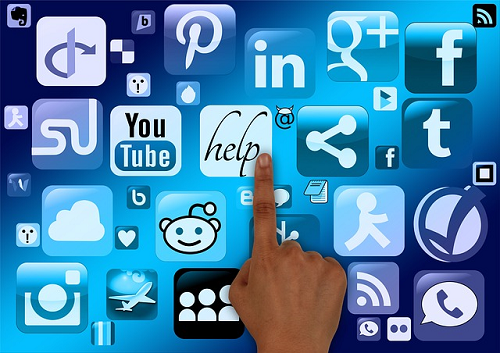 brand loyalty, social media icons